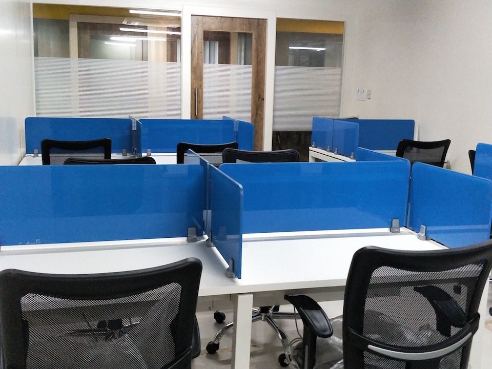 web-glaze-remote-office-staff